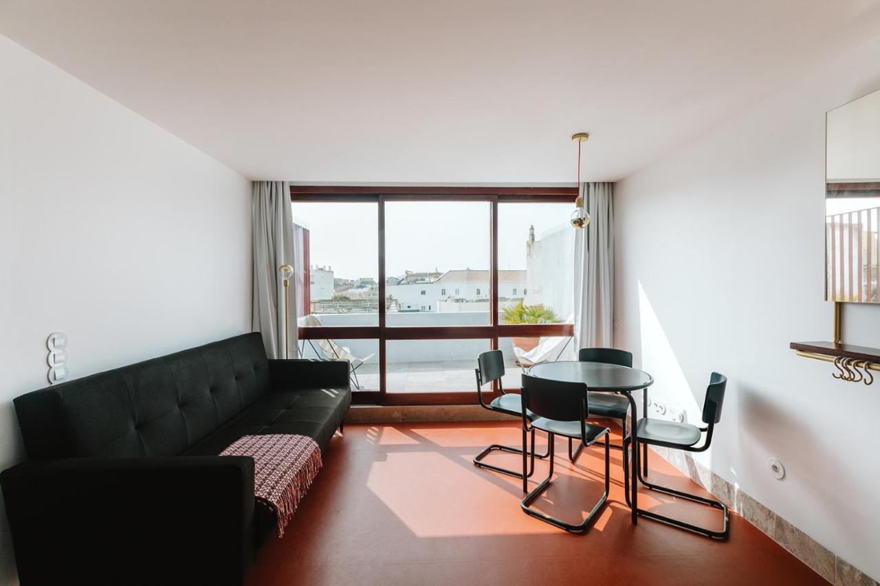 The Modernist, Architecture Experience Distrito de Faro