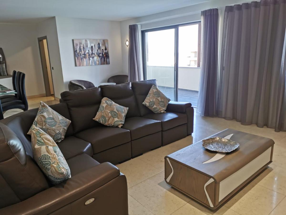 Sun Island Apartment