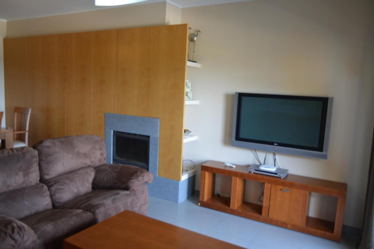 Apartamento Frente Ao Mar Com Piscina De água Salgada