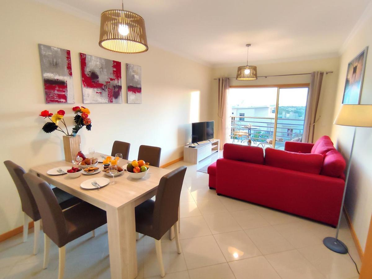 Apartment Modern Ocean, Garden & Pool View By Becherish Albufeira
