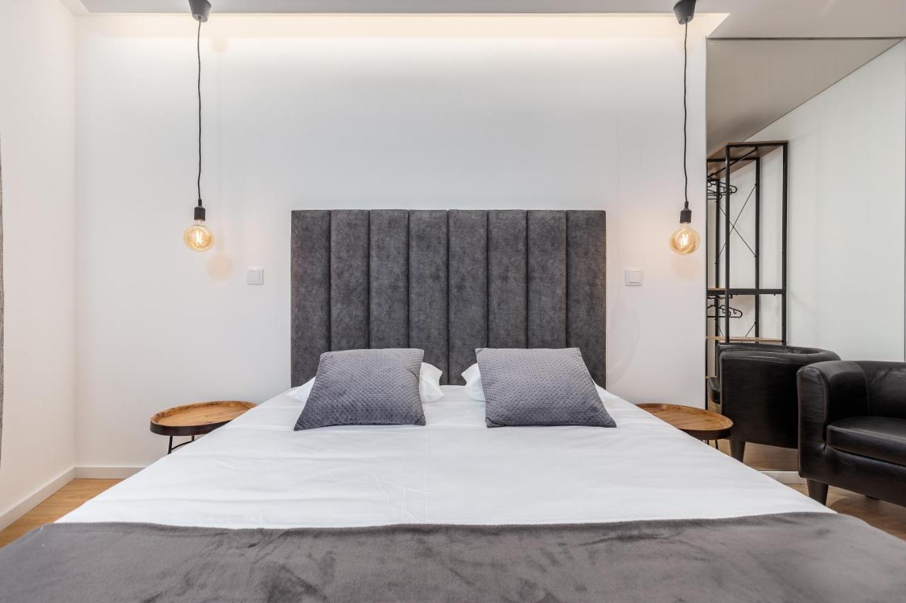 Nell&and&jess Guest house Espinho (Aveiro)