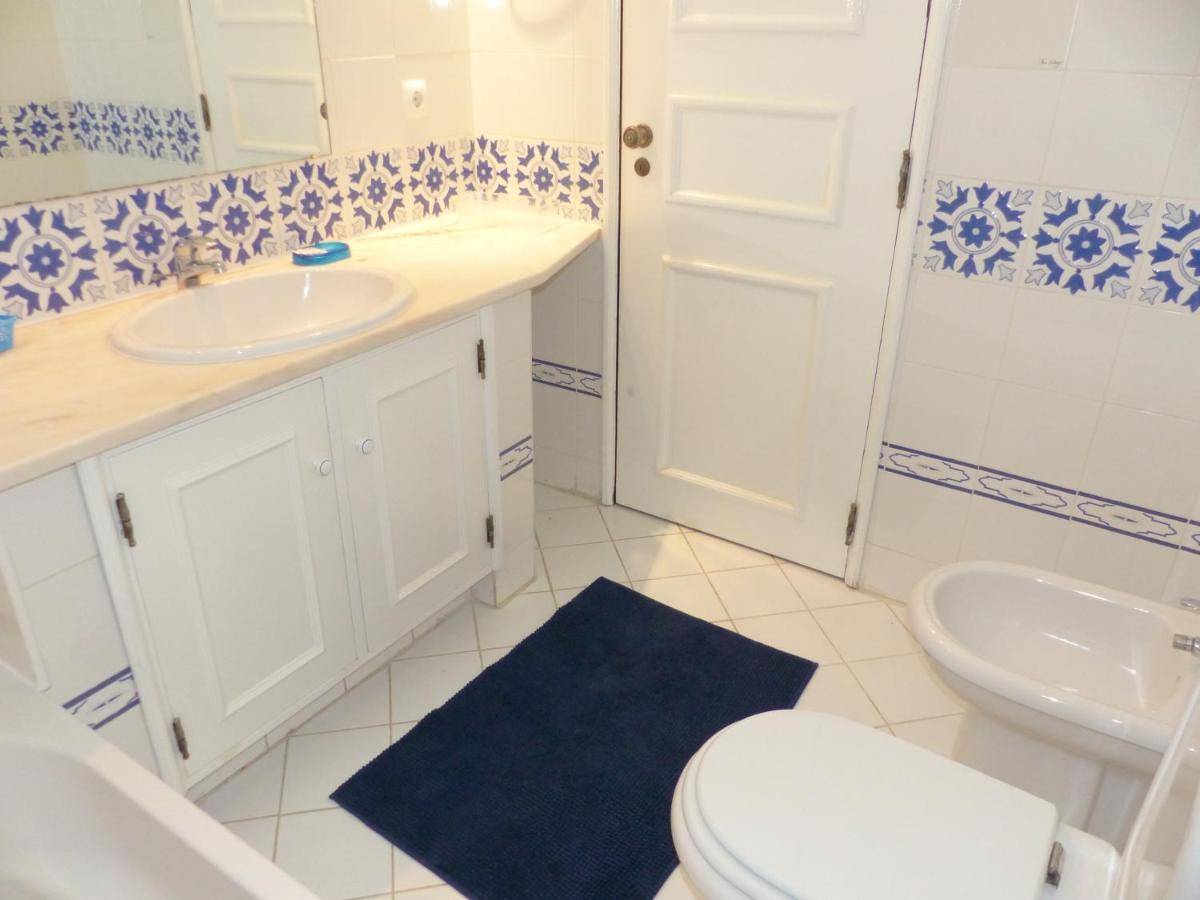 Villa Ocean Facing At Senhora Da Rocha