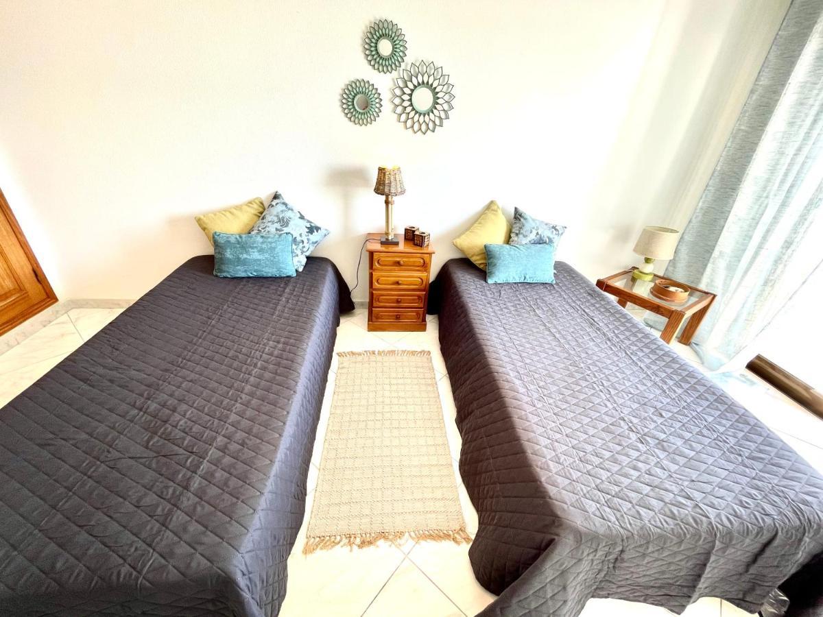 Atlantico View - Front - *