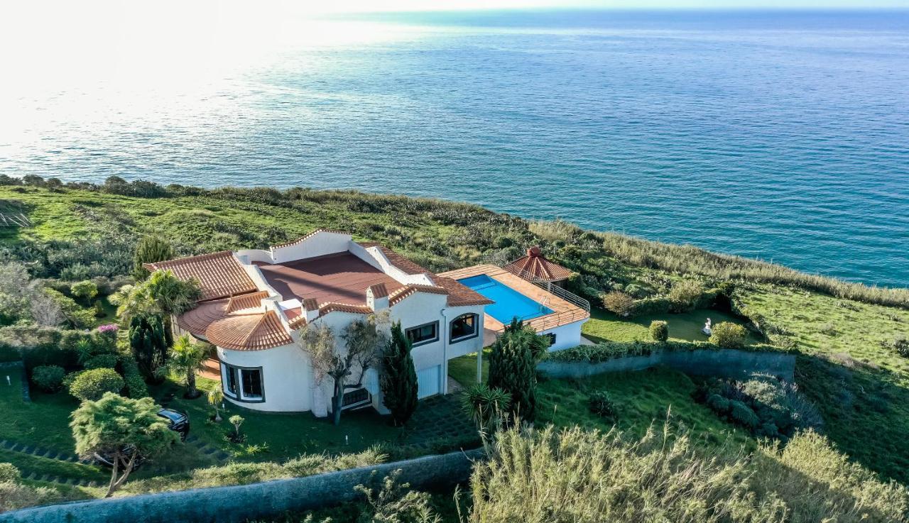 Secluded Sunset On Cliff & 180 Degree Ocean Views Villa Faja da Ovelha