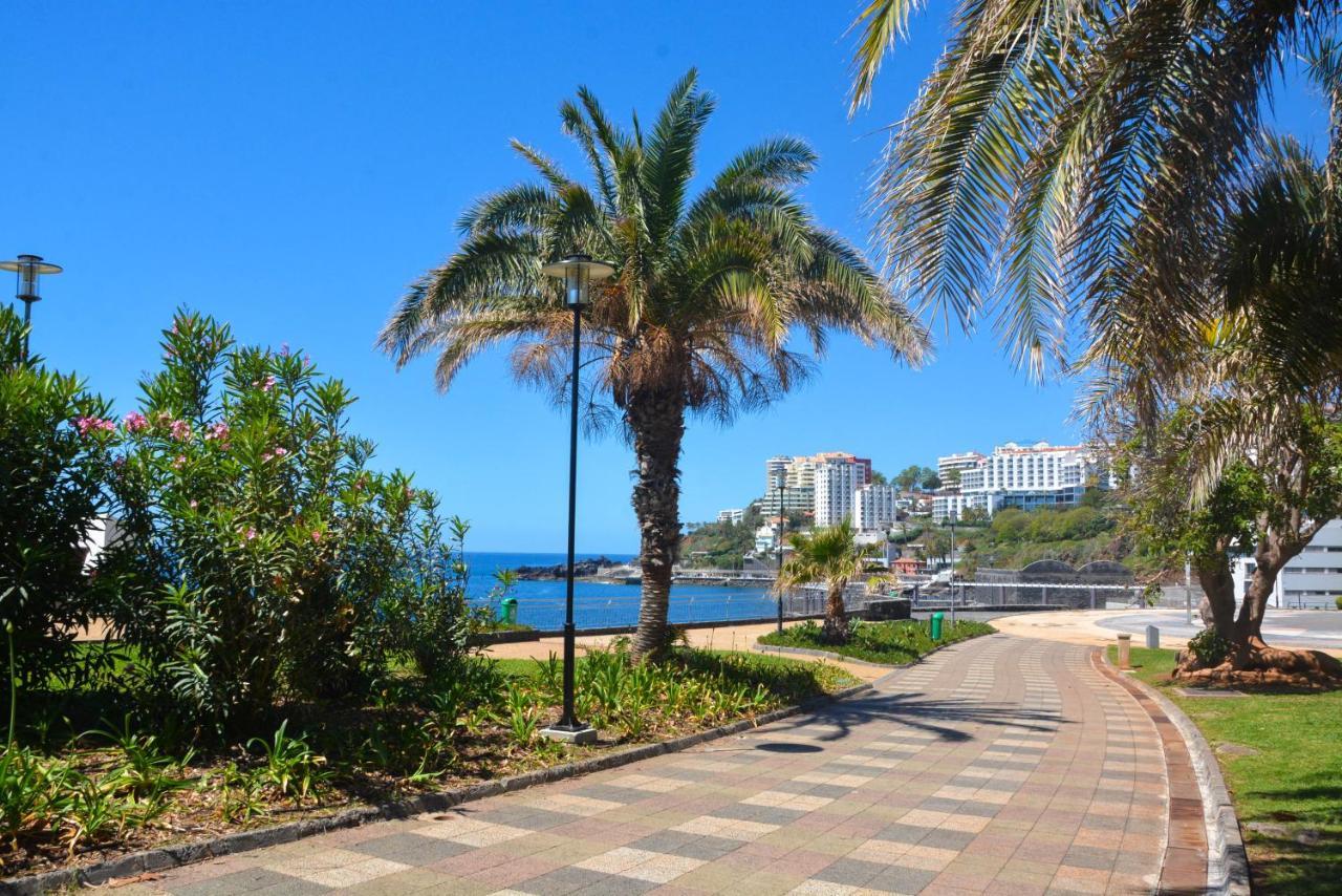Sol Do Lido Apartment Funchal (Madeira)