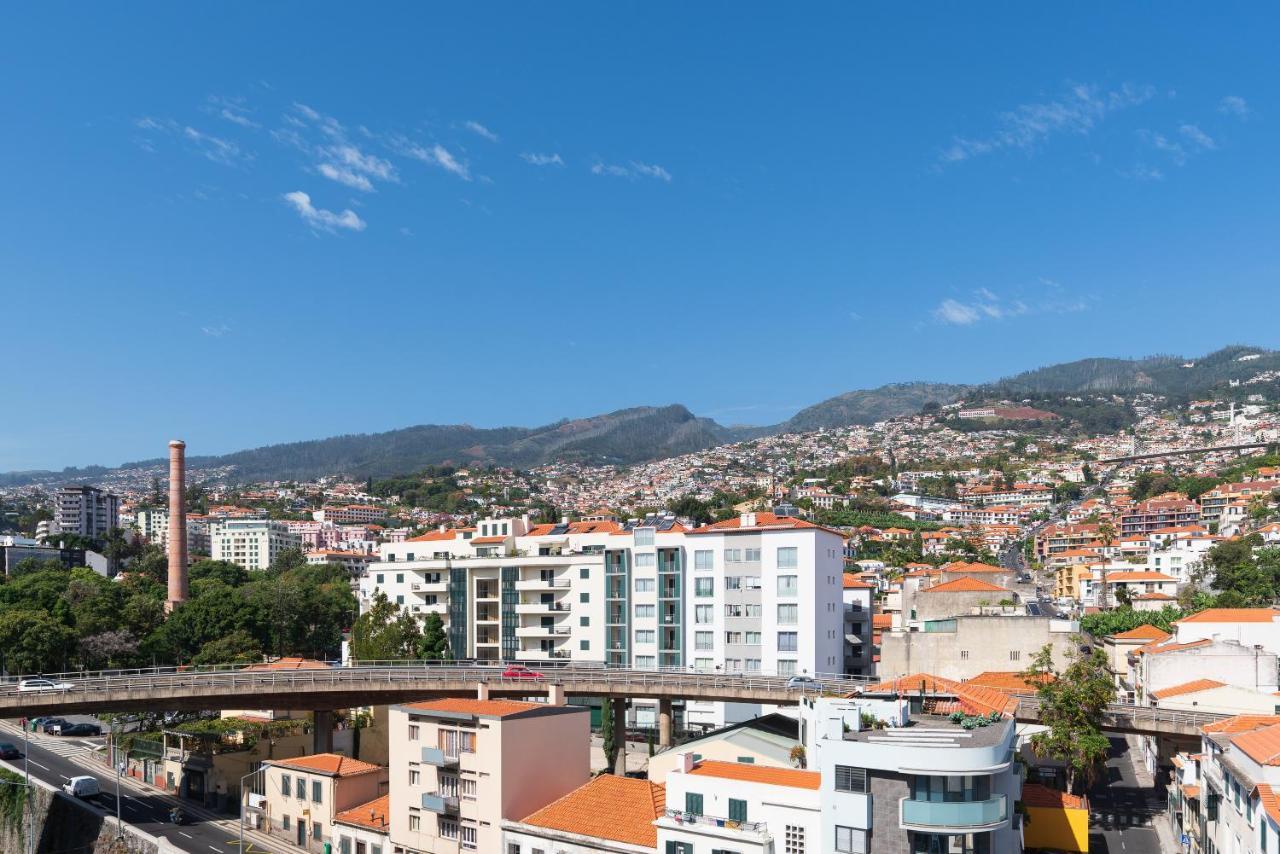 Luxurious - Casa Valentina - Rent2u, Lda * Funchal (Madeira)