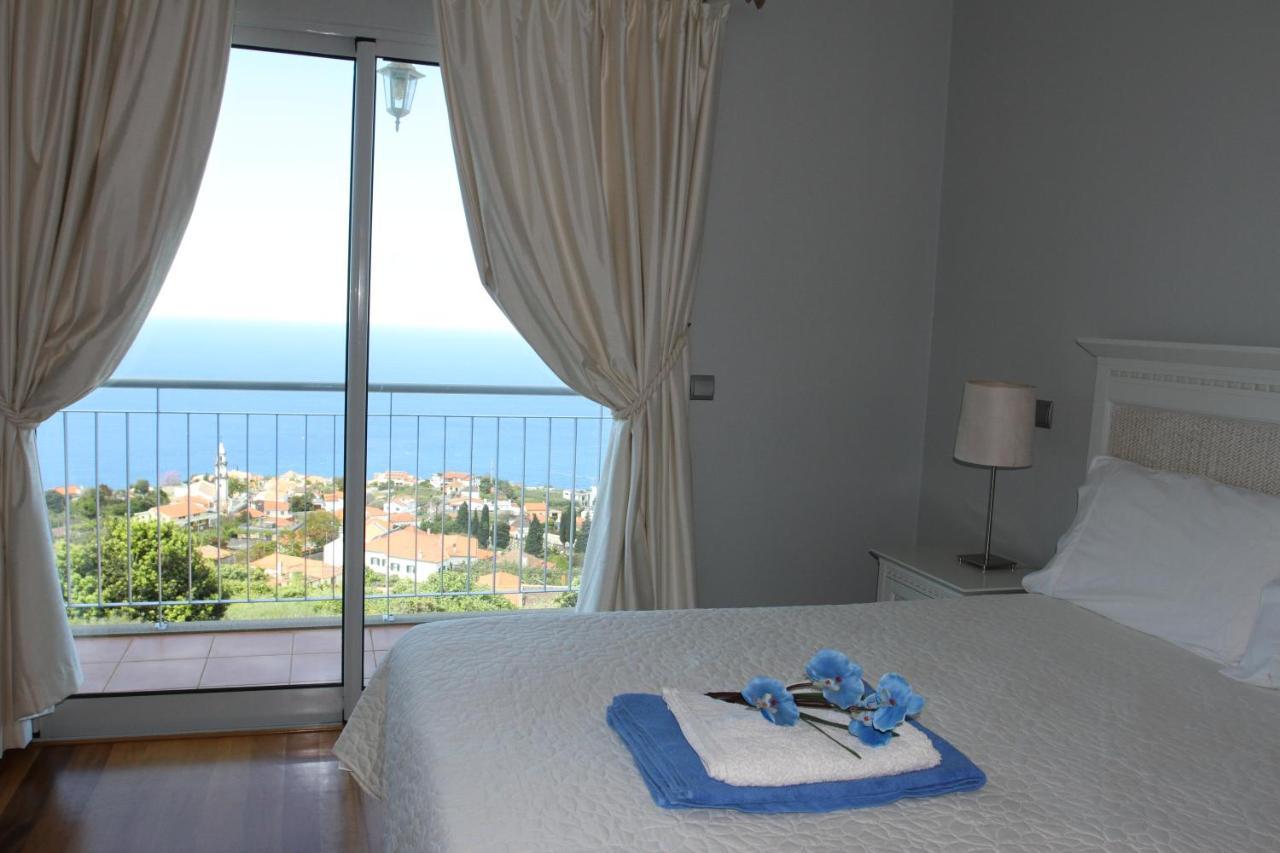 Vakantiehuis Abreu - A Wonderful Ocean View Calheta (Madeira)