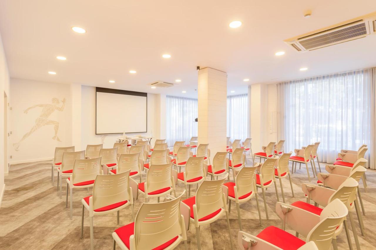 Ap Victoria Sports & Hotel 4*