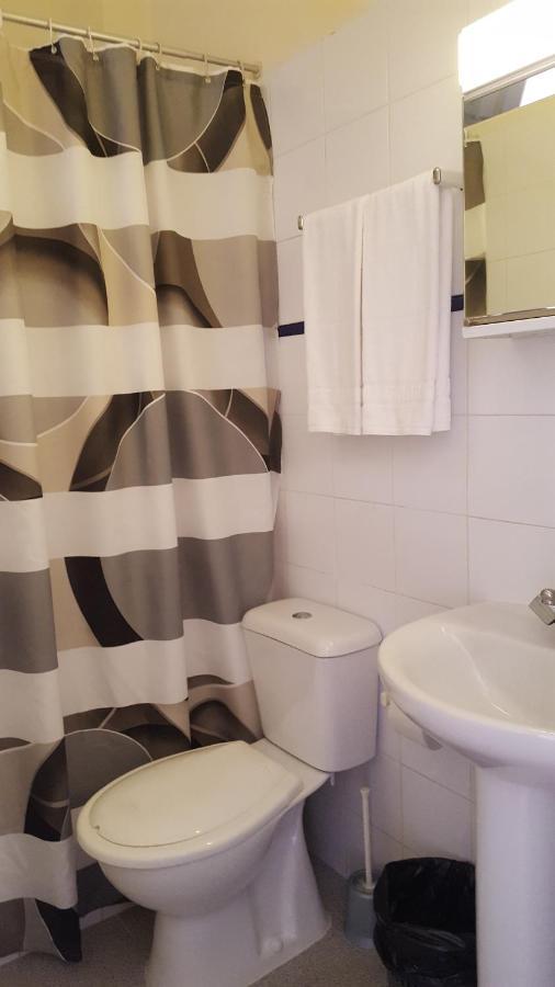 Guest house Santa Isabel 2*