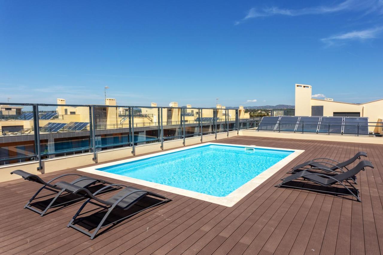 Privilege Benet With Rooftop Pool, Village Marina - Apartamento Olhão