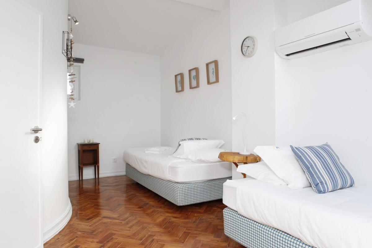 Apartment Downtown With Sea View
