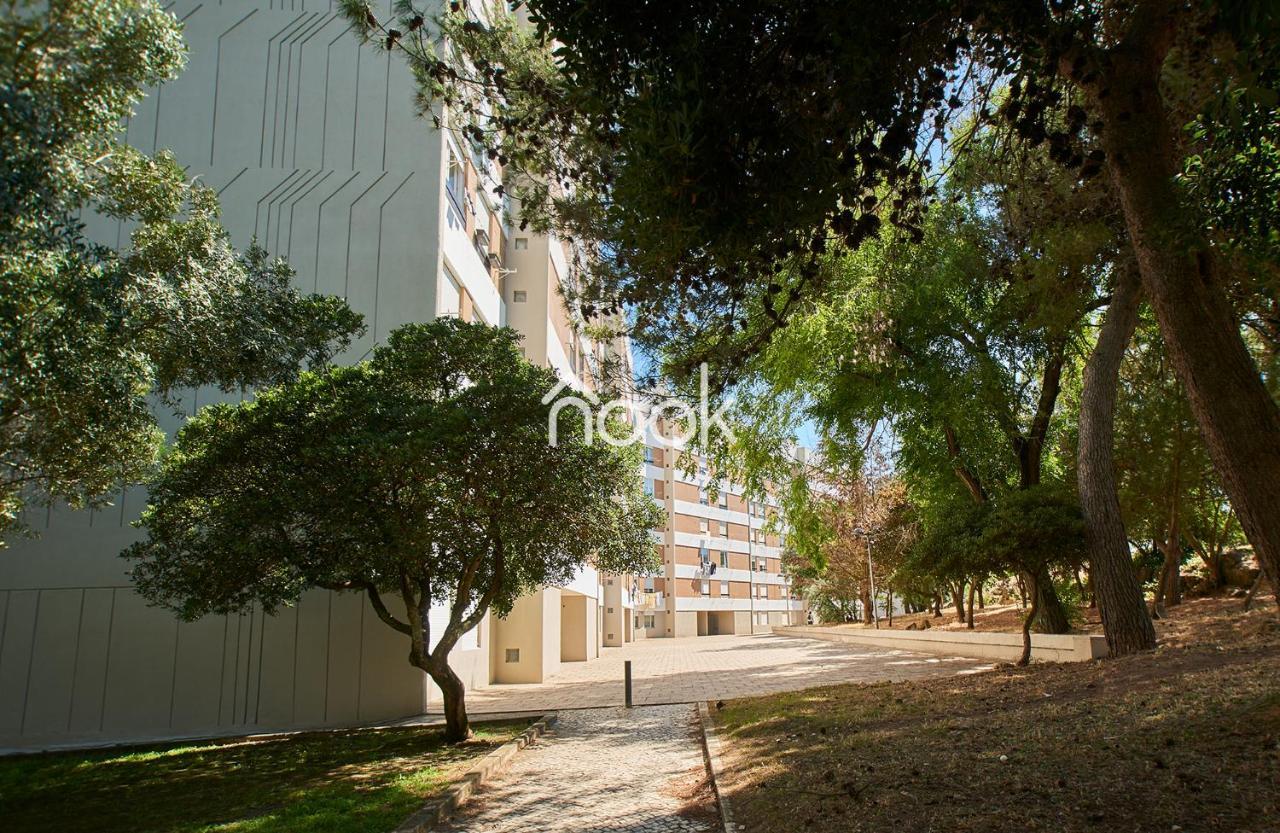 Alto Da Barra 186e - Parking & Sea View Oeiras