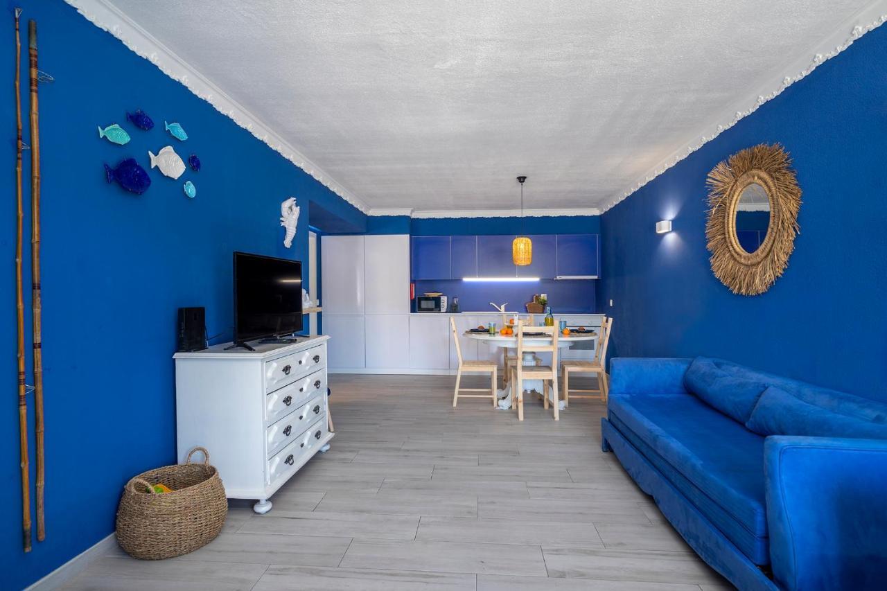 Charming Blue *