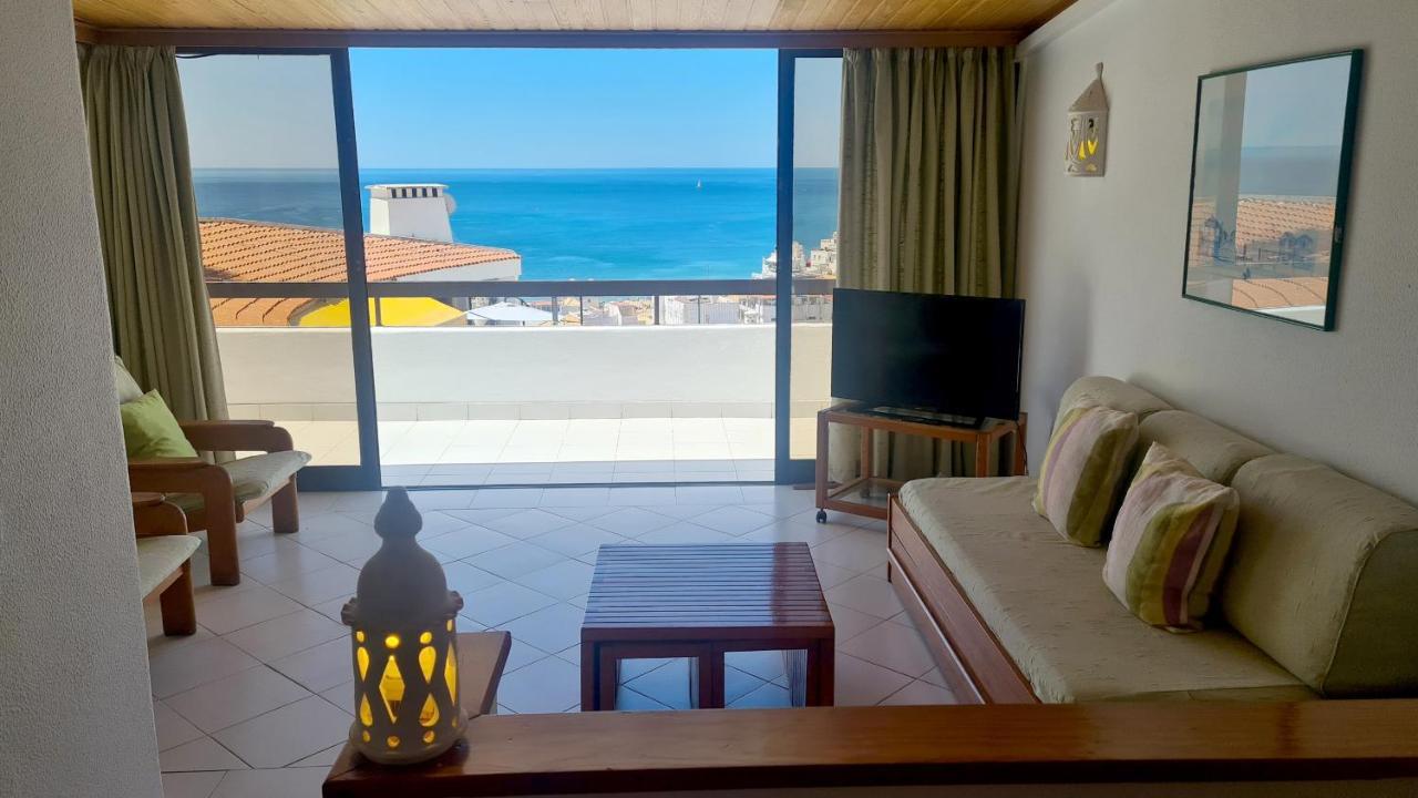 Albufeira, One Step To The * Albufeira