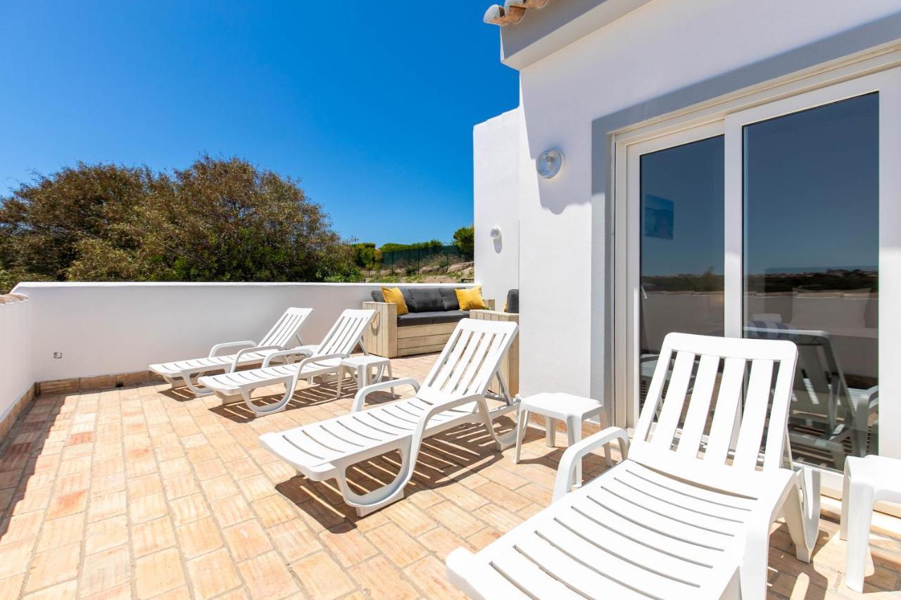 - Oceanfront Martinhal *