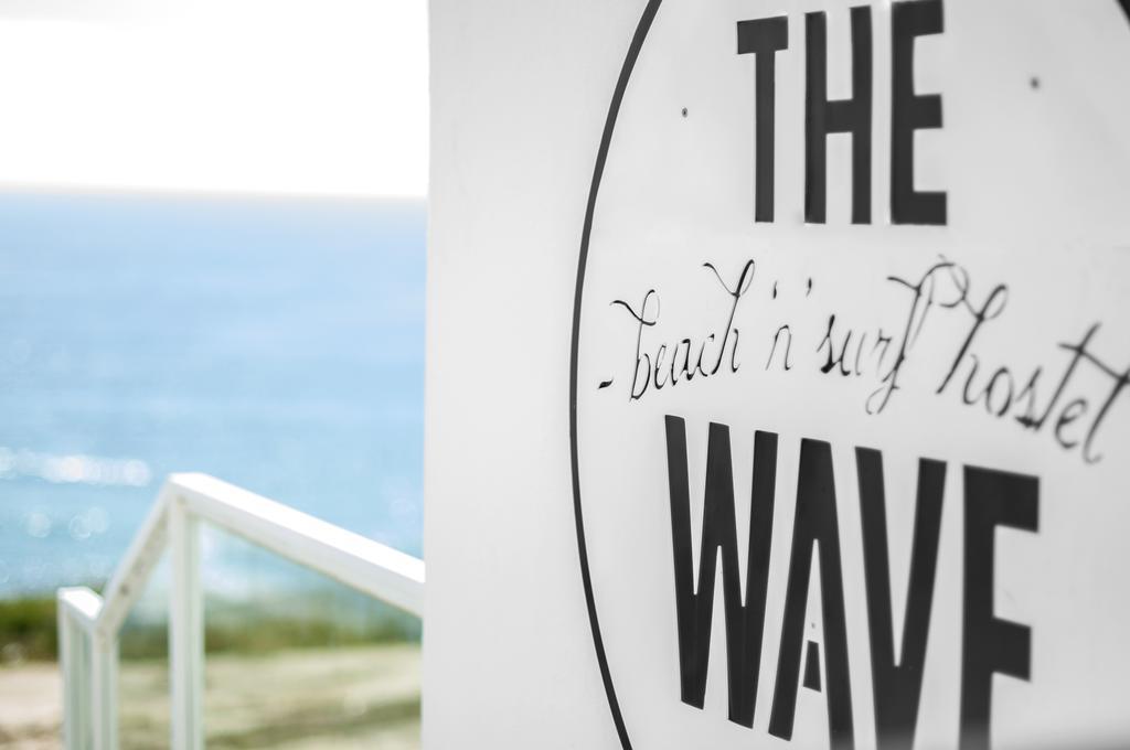 Hostel The Wave Beach & Surf Ericeira