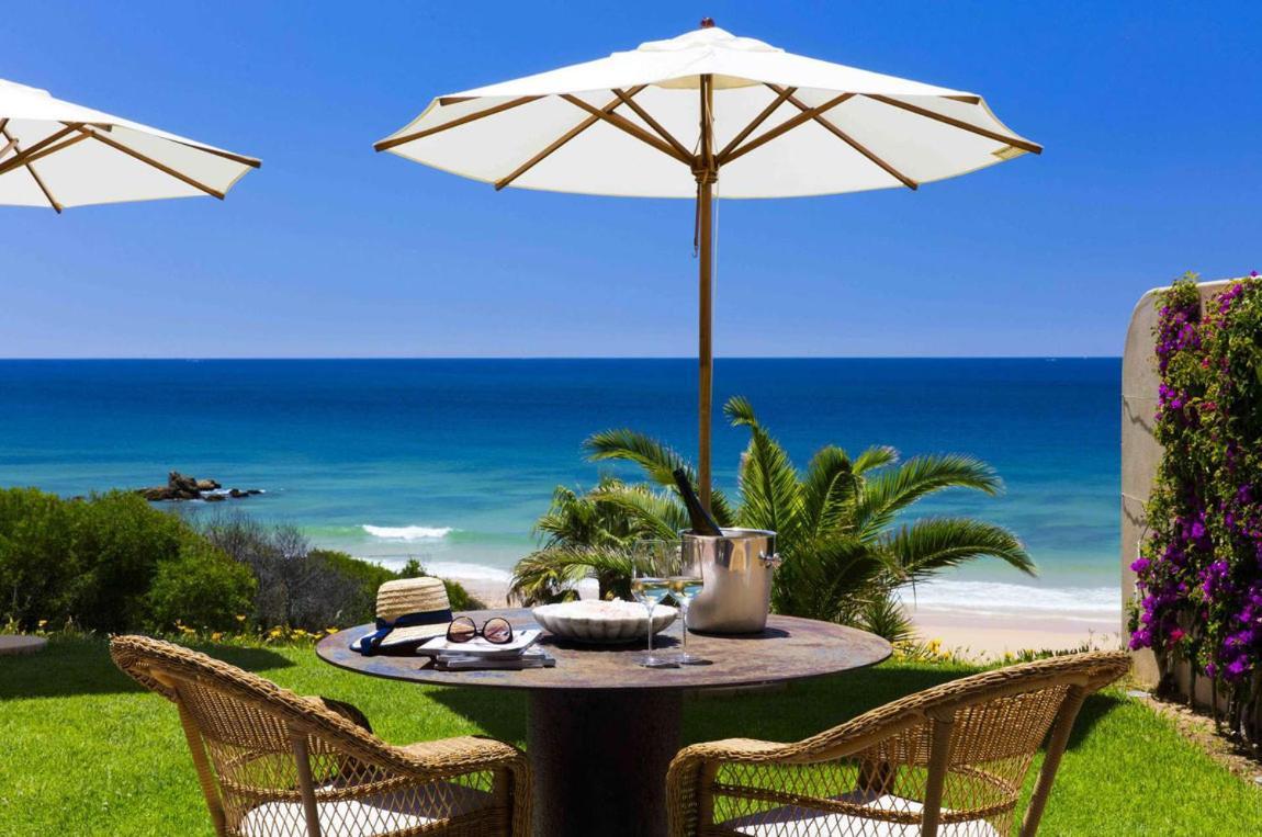 Villa With Ocean View And Rooftop Cinema