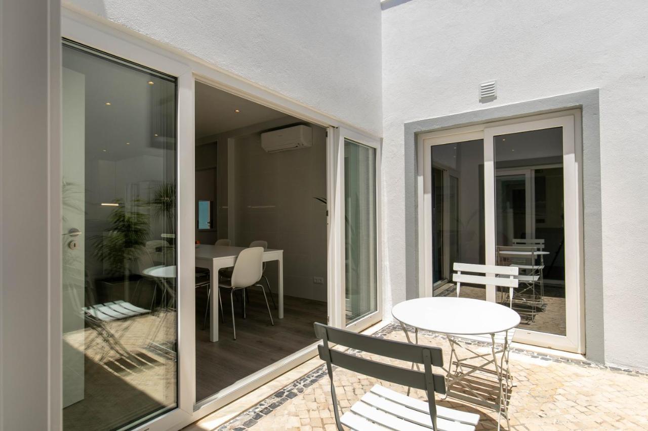 - Oceanfront Martinhal *