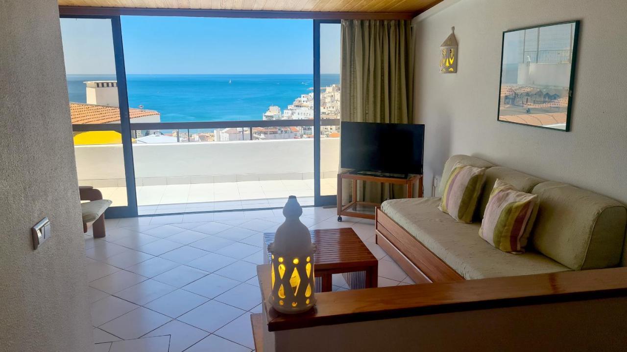 Albufeira, One Step To The Albufeira