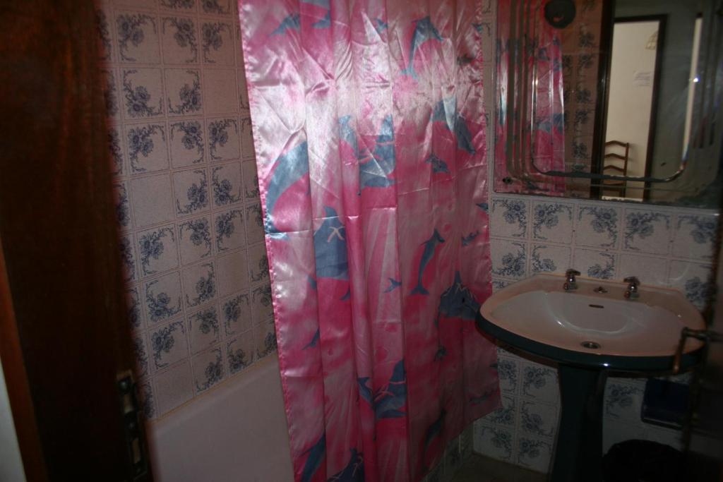Santa Isabel Guest house 2*