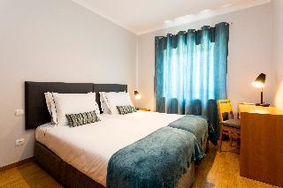 Placid Village Hotel 4*