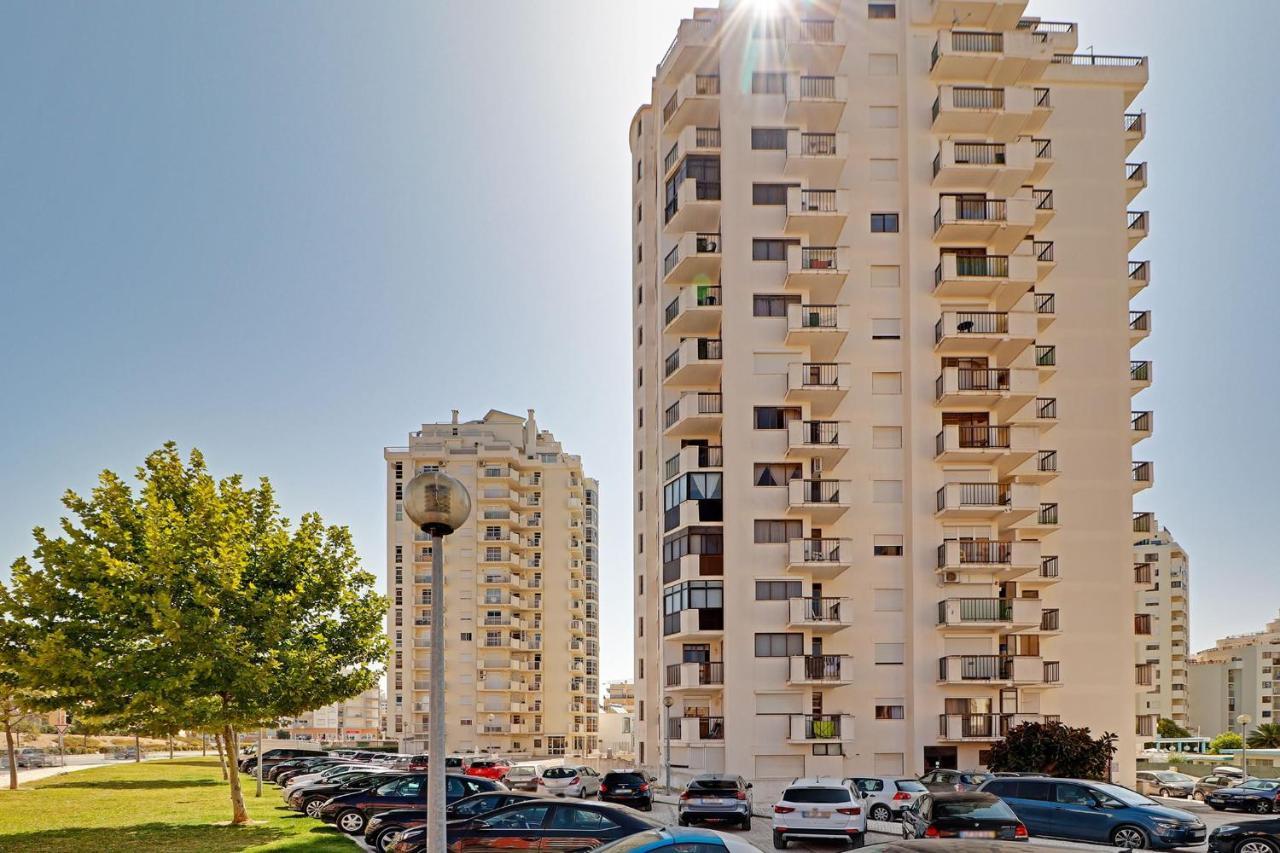 Ocean View By Homing Apartment