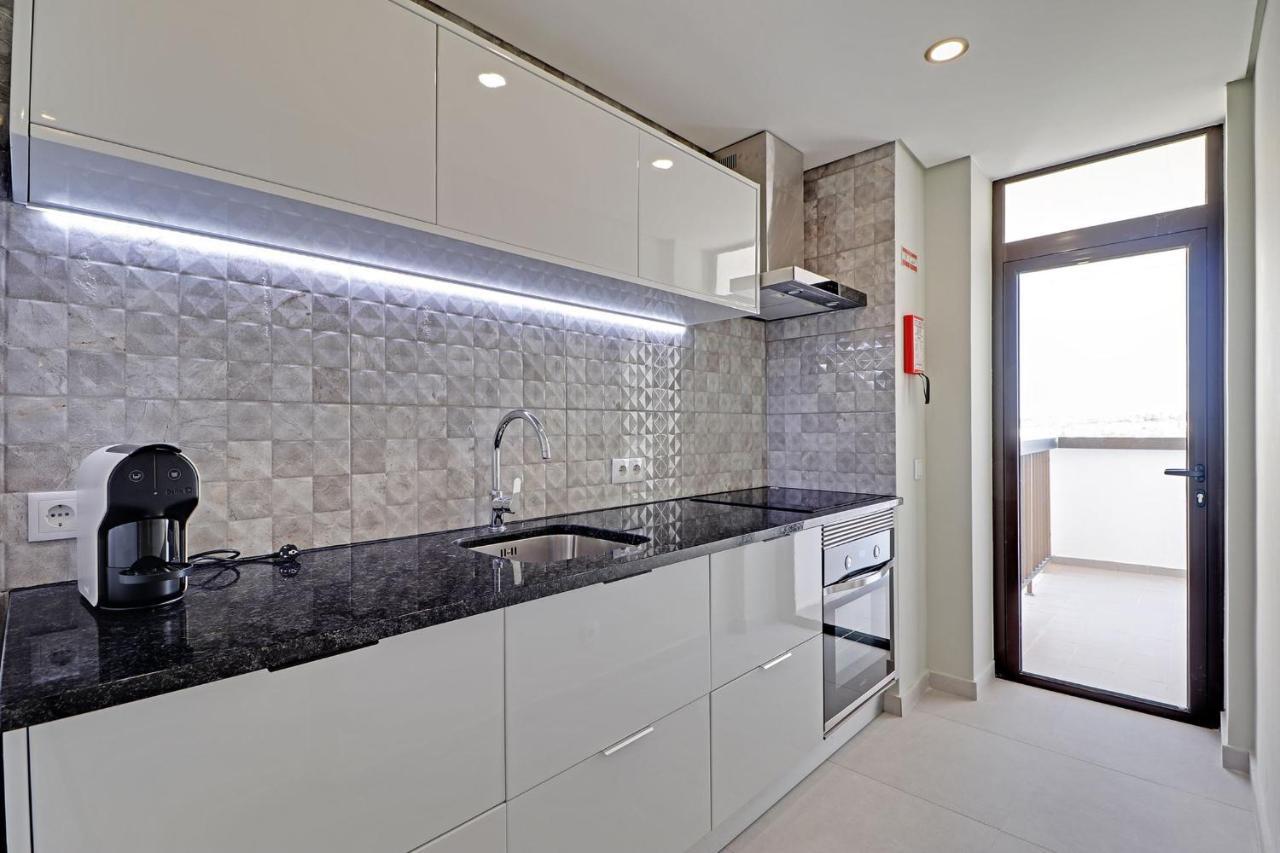 Apartment Ocean View By Homing *