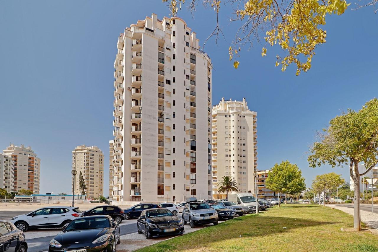 Ocean View By Homing Apartment