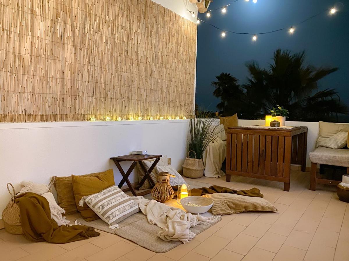 With Ocean View And Rooftop Cinema Villa Guia (Faro)