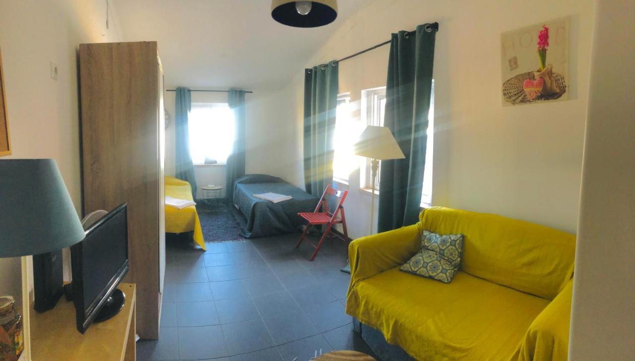 Hostel Portuguese