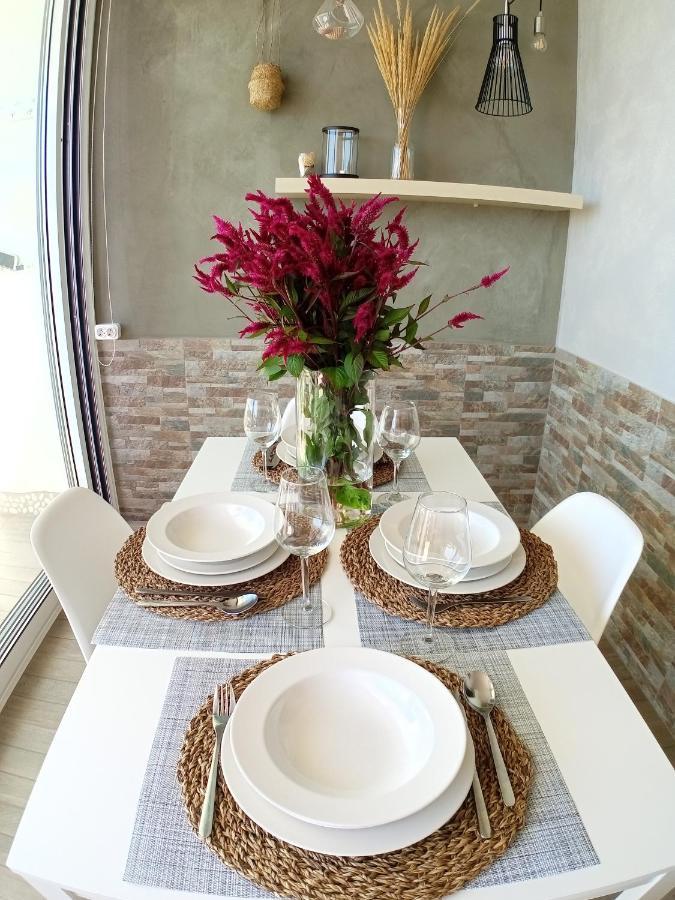 Beachfront Porto De Mos -
