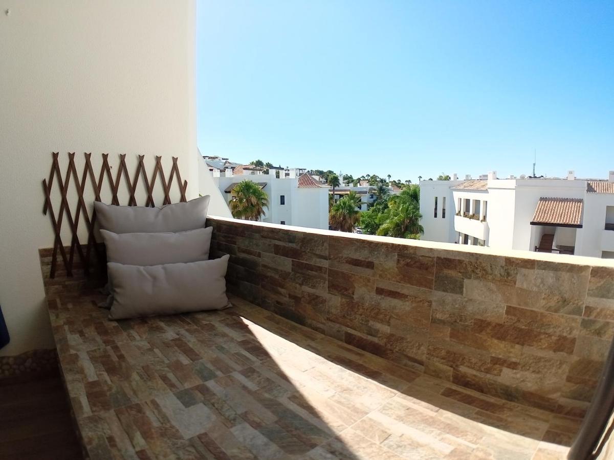 Beachfront Porto De Mos - Apartamento *