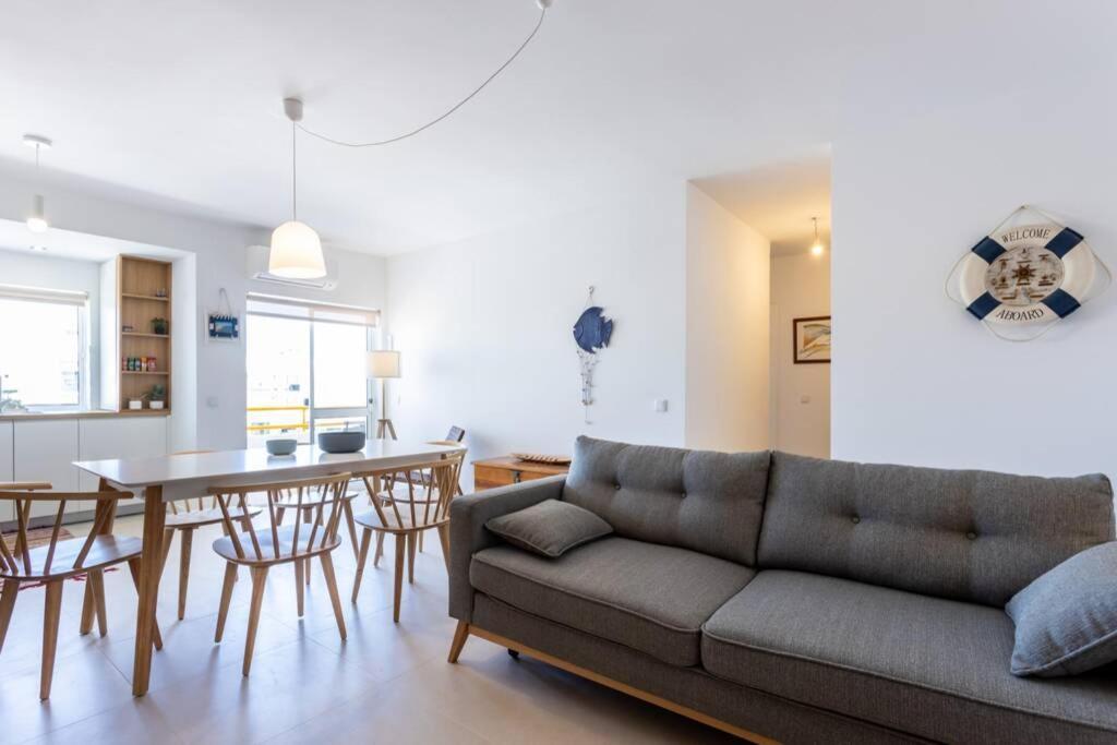 Cozy Ap Renovado 1ª Linha De - Armacao Pera Armacao de Pera