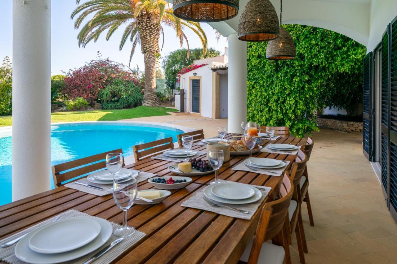 Villa Whome Luxury Private Family W/ S-pool Ac & Parking