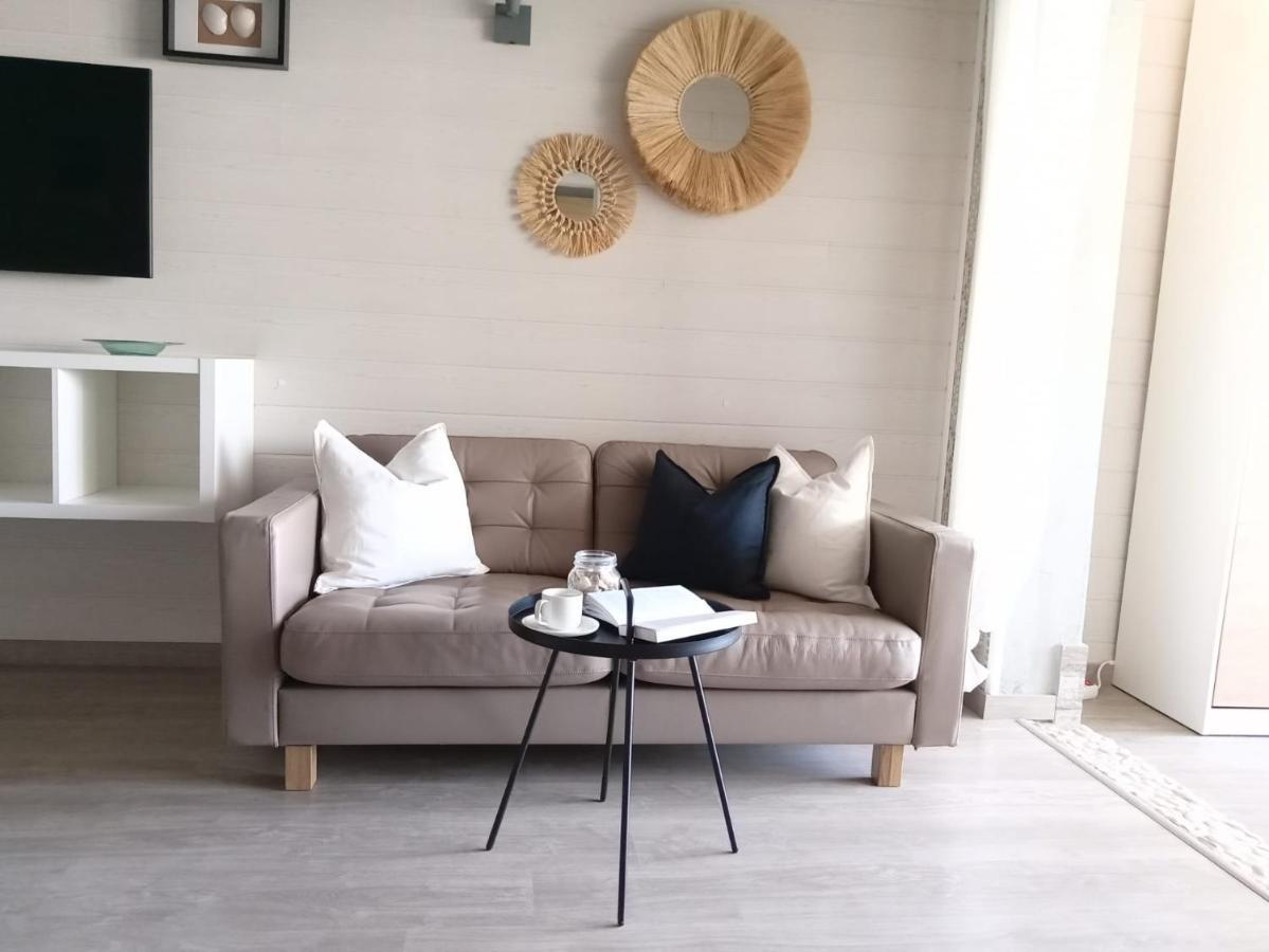 Apartment Beachfront Porto De Mos -