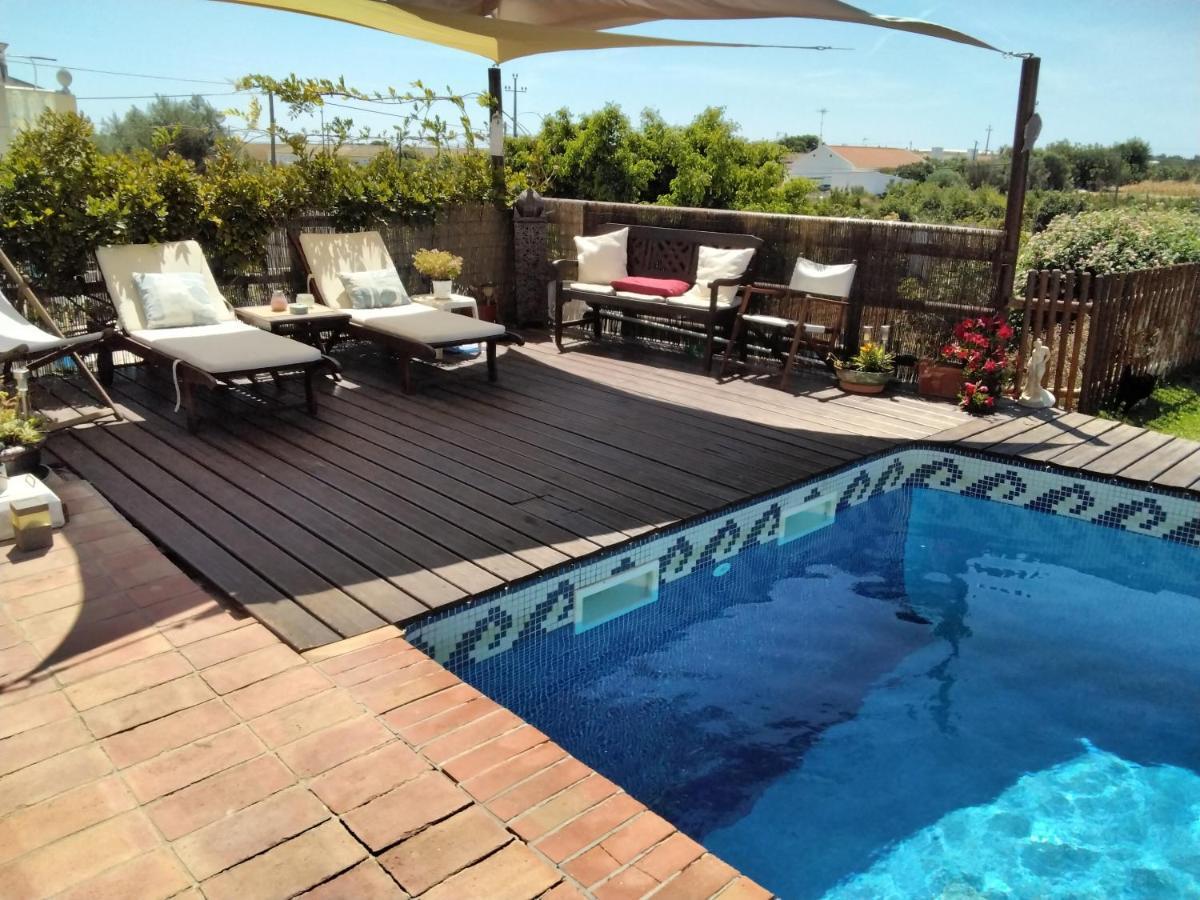 Beach, In A Villa,privat Pool Homestay Manta Rota