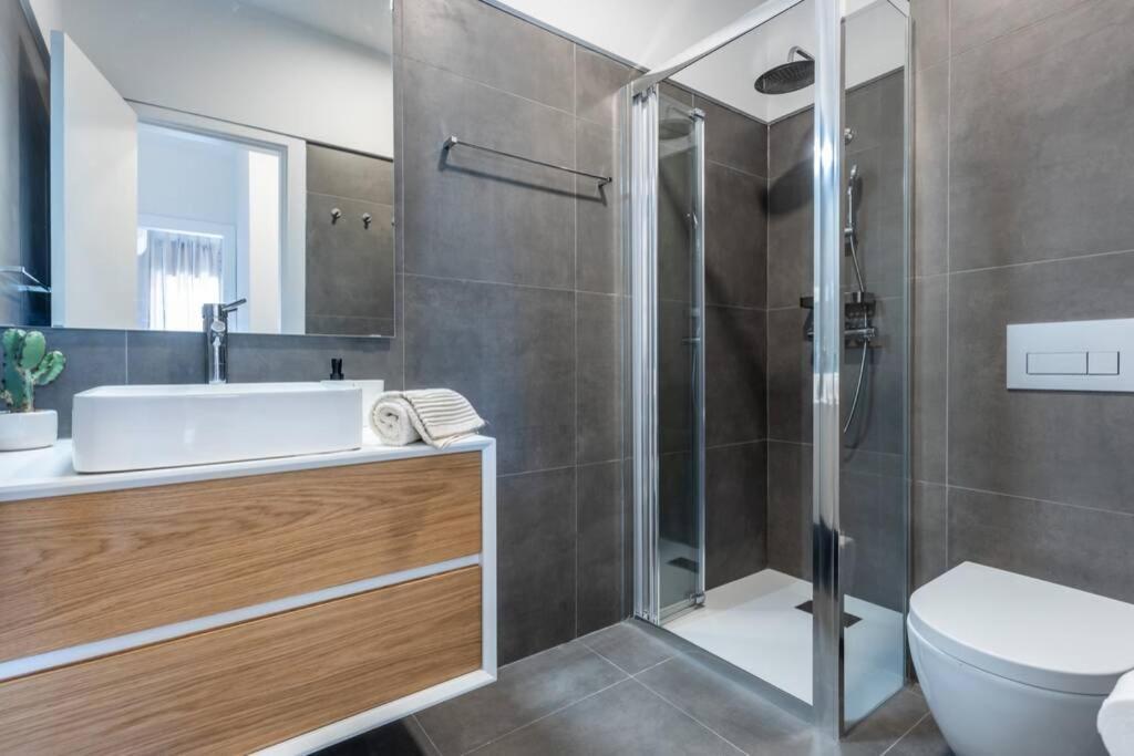 Cozy Ap Renovado 1ª Linha De - Armacao Pera Apartamento *