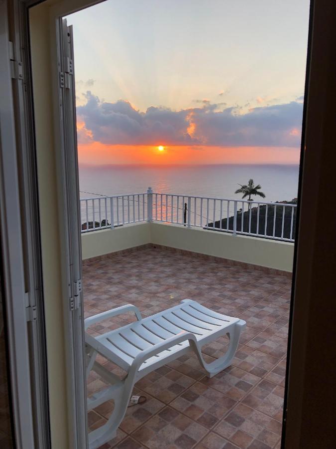 Panoramic Ocean View House * Sao Roque Do Faial