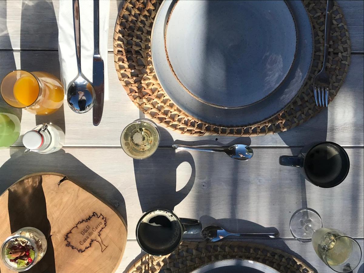 Acomodação com café da manhã  Casa Do Cerro *