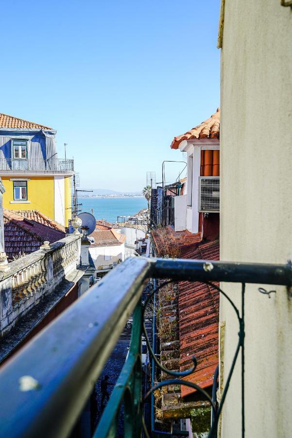 Acomodação com café da manhã  Santa Luzia - Horigem 3*