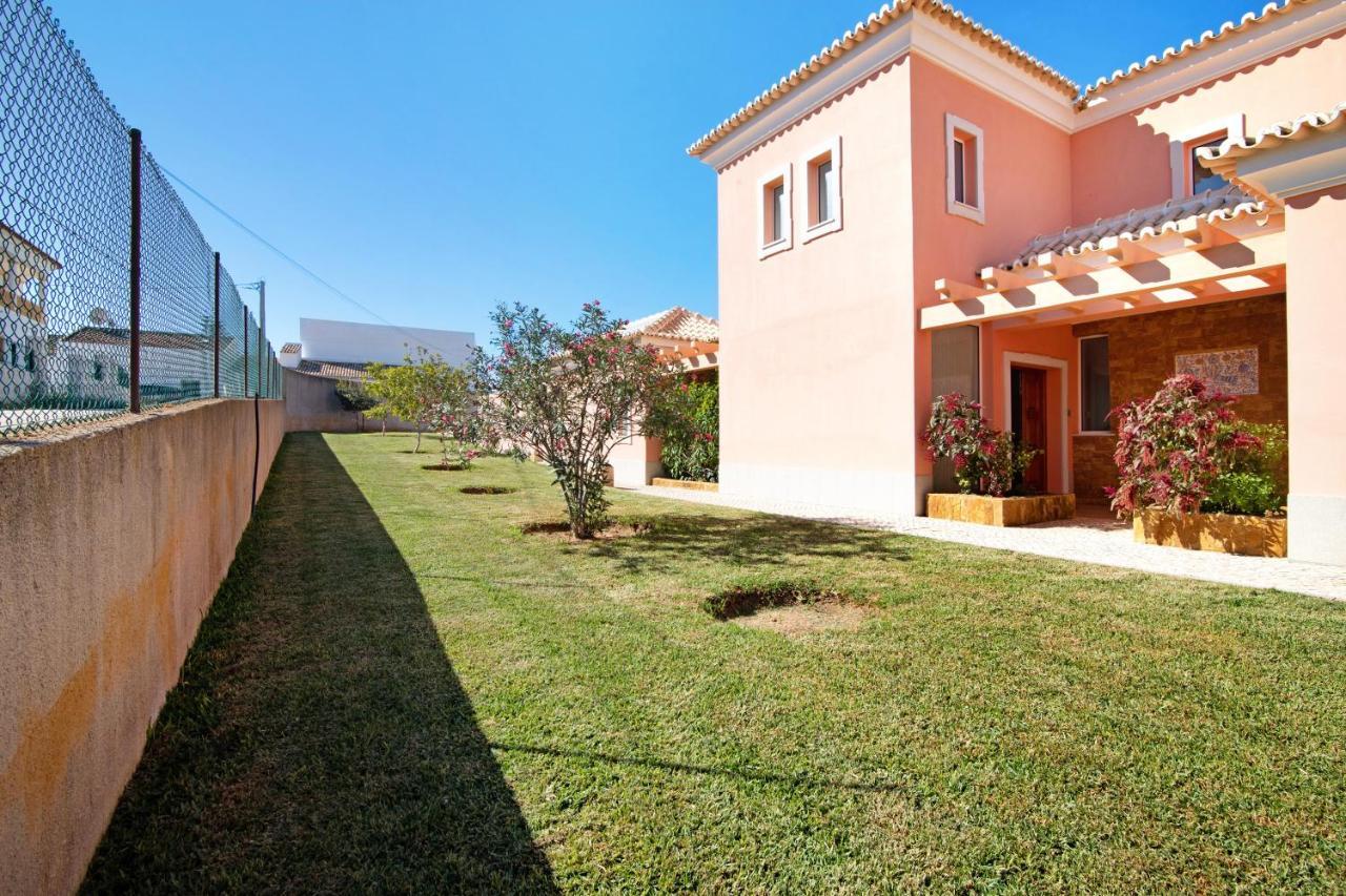 Casa Tulipas Villa Loule