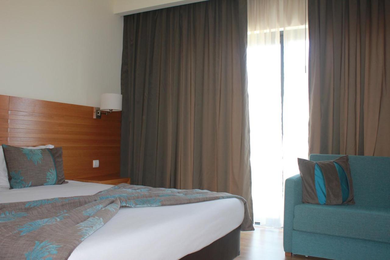 Hotel Caravelas Madalena (Azores)