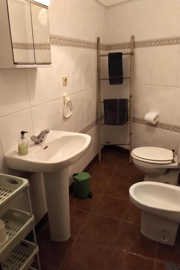 Spacious 2 Bedroom * Setúbal