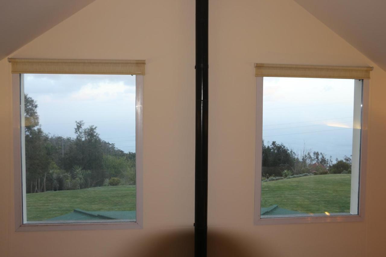 Pousada Luxury Camelia. Mountains, Golf, Horses, Levada Walks.