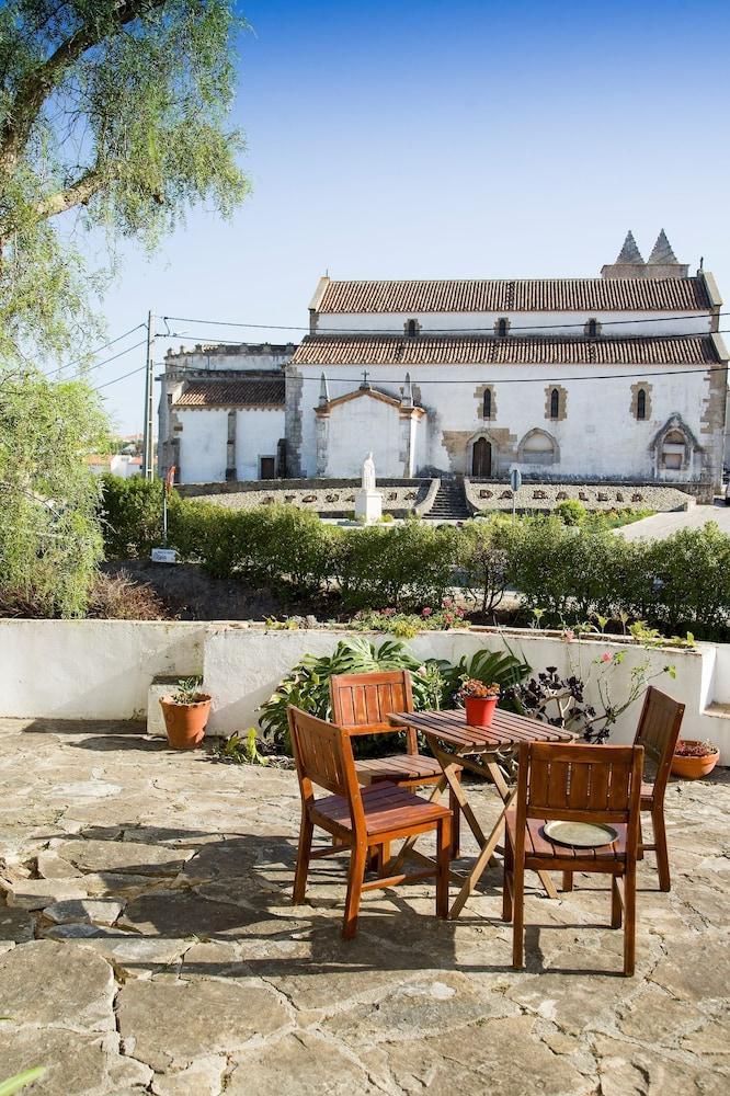 Casa Do Castelo - Turismo De Habitacao Atouguia Da Baleia
