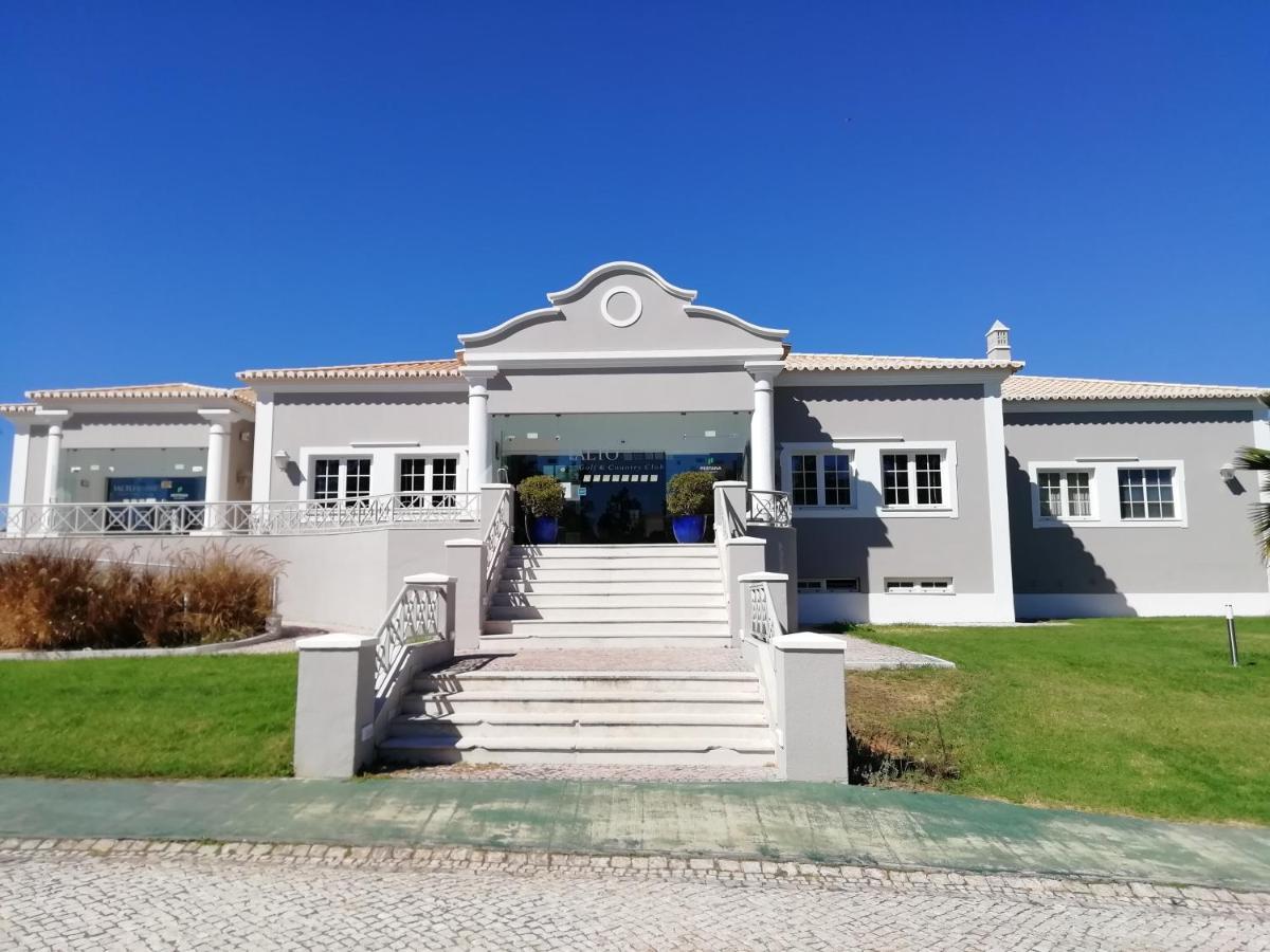 Vau Sea View, T2 Apartment, Close To Beach,ideal For Families *