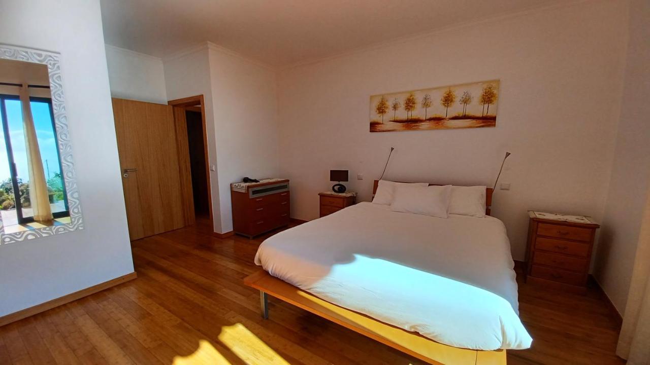Luz - Family House Vacations- Large Private Outdoor Area Villa