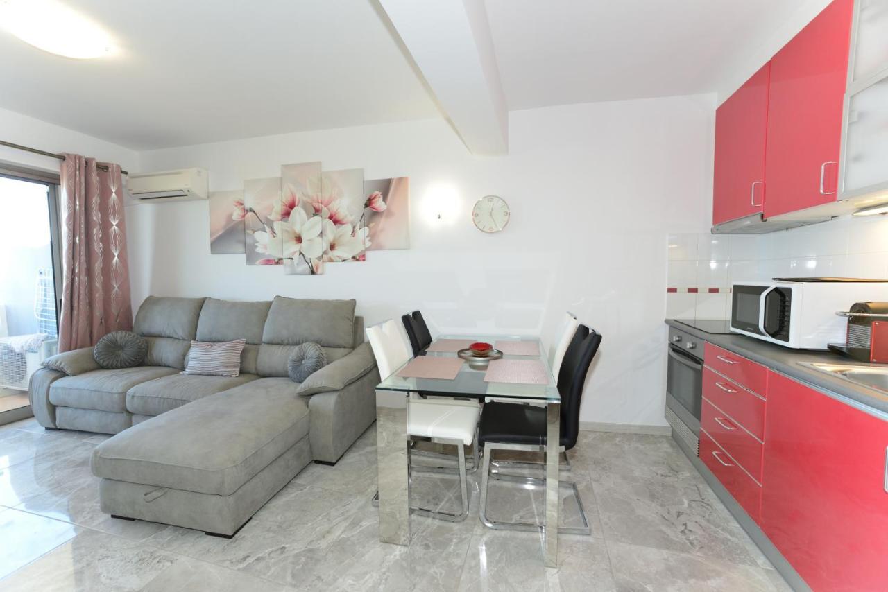 Exclusive Luxury In Oceano Atlantico Complex Apartment *