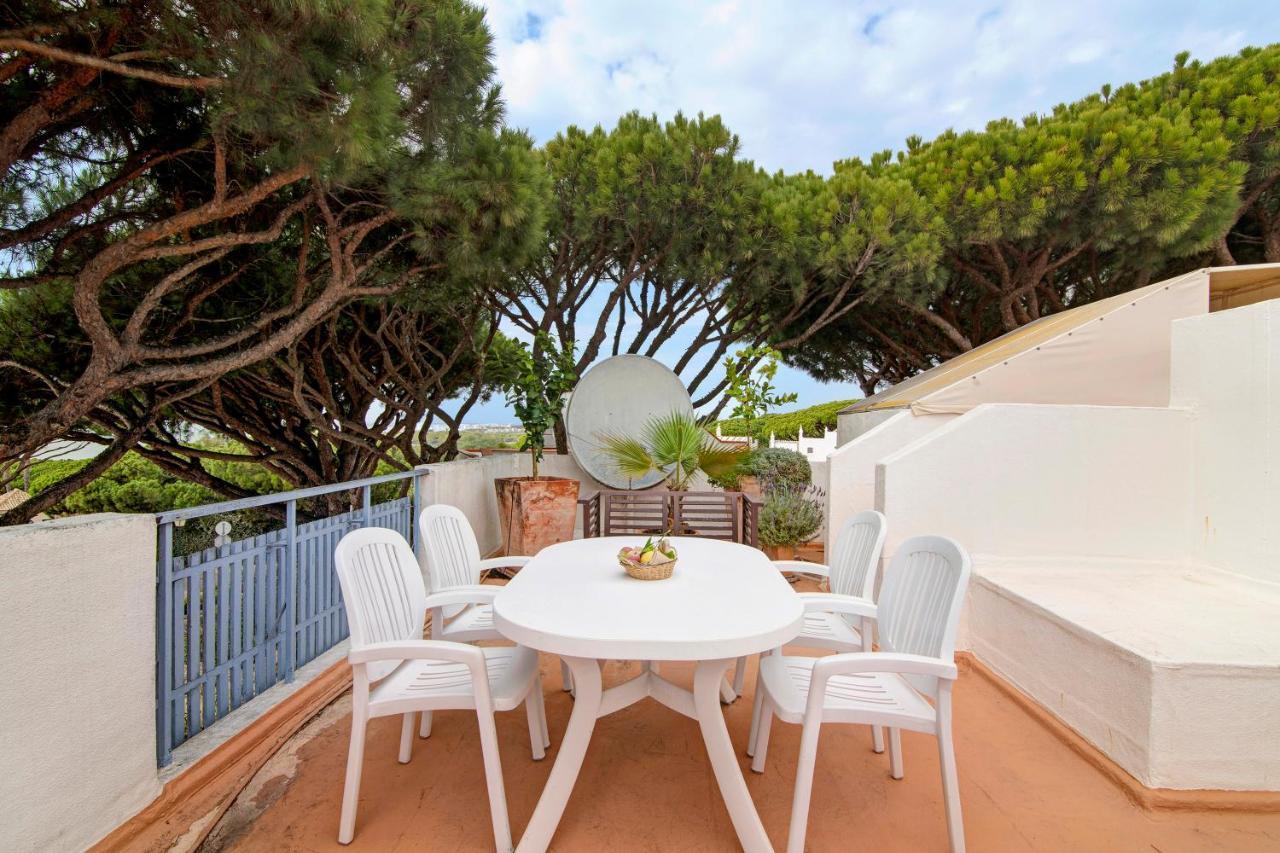 Apple Villa *