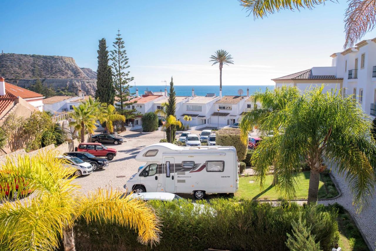 Beautiful Seaview 2 Bedroom *